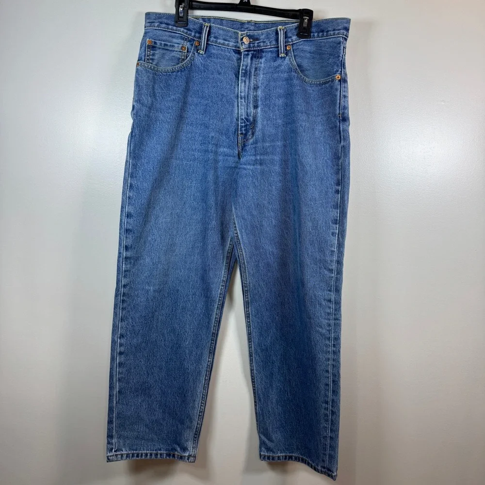 Levis 550‎ Relaxed Fit Tapered Leg Jeans Mens 36x30 Actual L28 Medium Wash